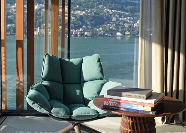 Il Sereno - One Bedroom Corner Suite Detail